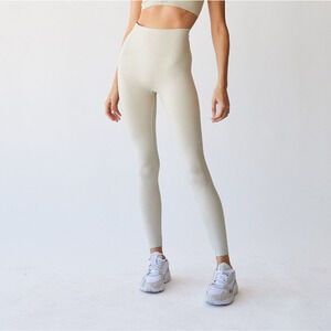 Set Active High Rise Sculptflex‎ Legging Pants Oatmeal Size Small